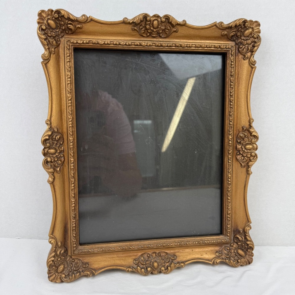 Vintage 1976 LIC Ornate Gold Picture Frame 8x10 Rococo Baroque Style Made in USA